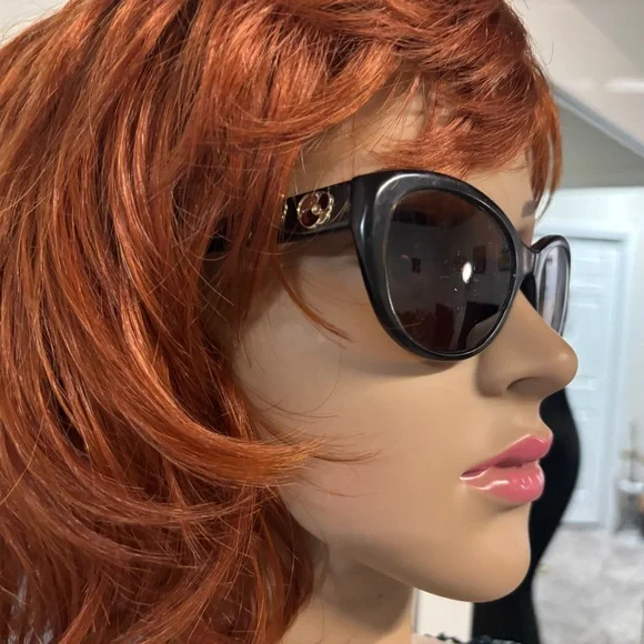 CHANEL Black Sunglasses with Gold Accents & Case - Picture 4 of 9